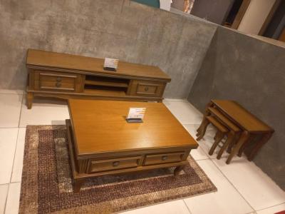 گالری محصولات چوبی بی نظیر-تخصصی ترین مرکز فروش میز تلویزیون  LCD  در کرمان 